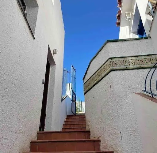 Marina Aiguadolc Daire Sitges